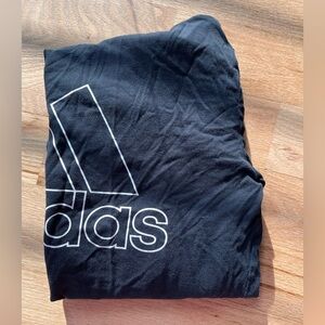 Adidas boys long sleeve hooded t-shirt